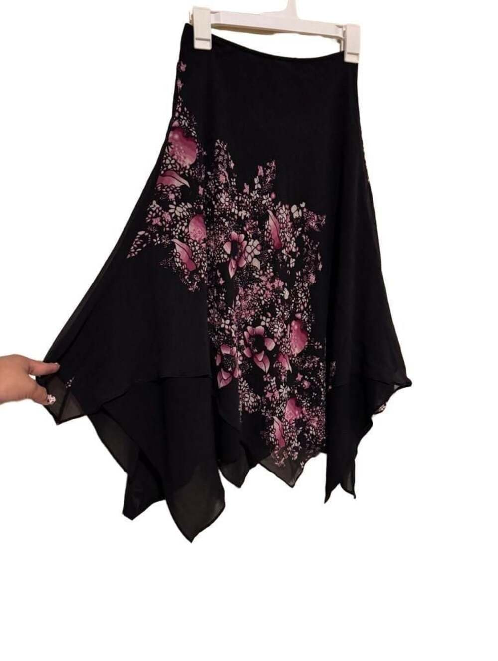 100% silk Y2K  Black and Pink Floral Print Asymmetrical Midi Skirt Size XS